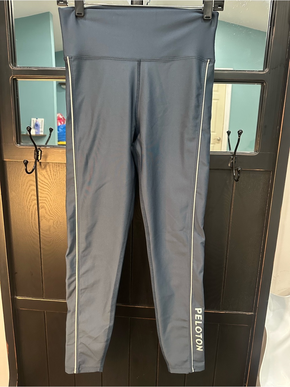 Peloton Navy Leggings with White Reflective Side Piping